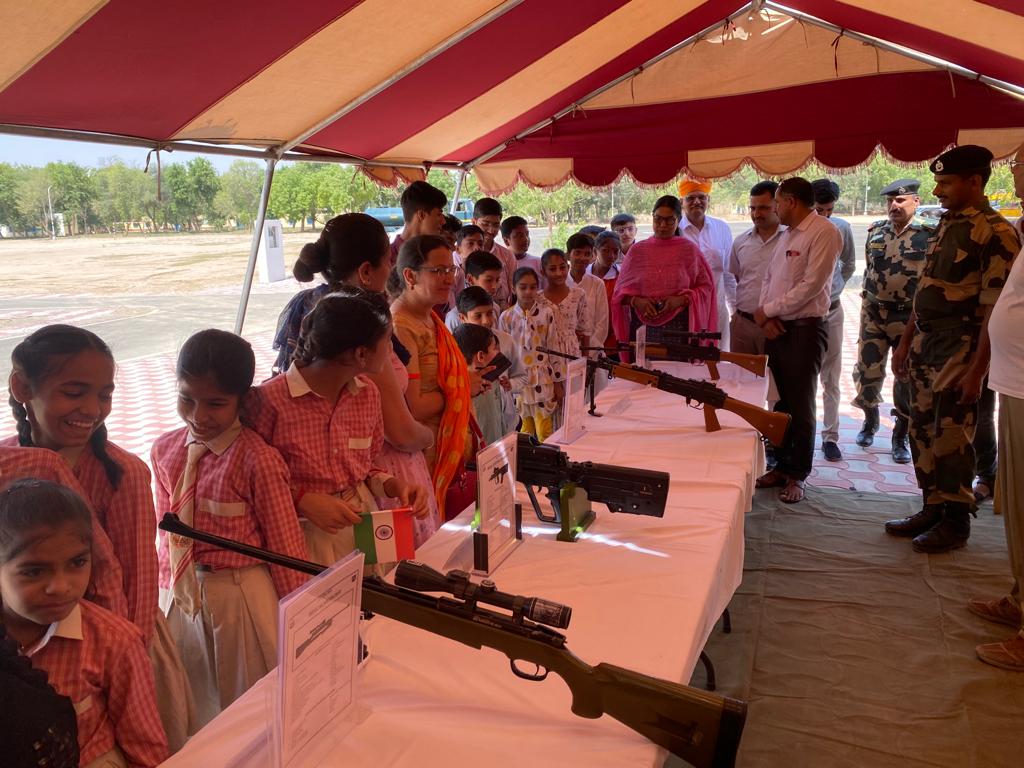 Children participating in the weapons exhibition by BSF.
